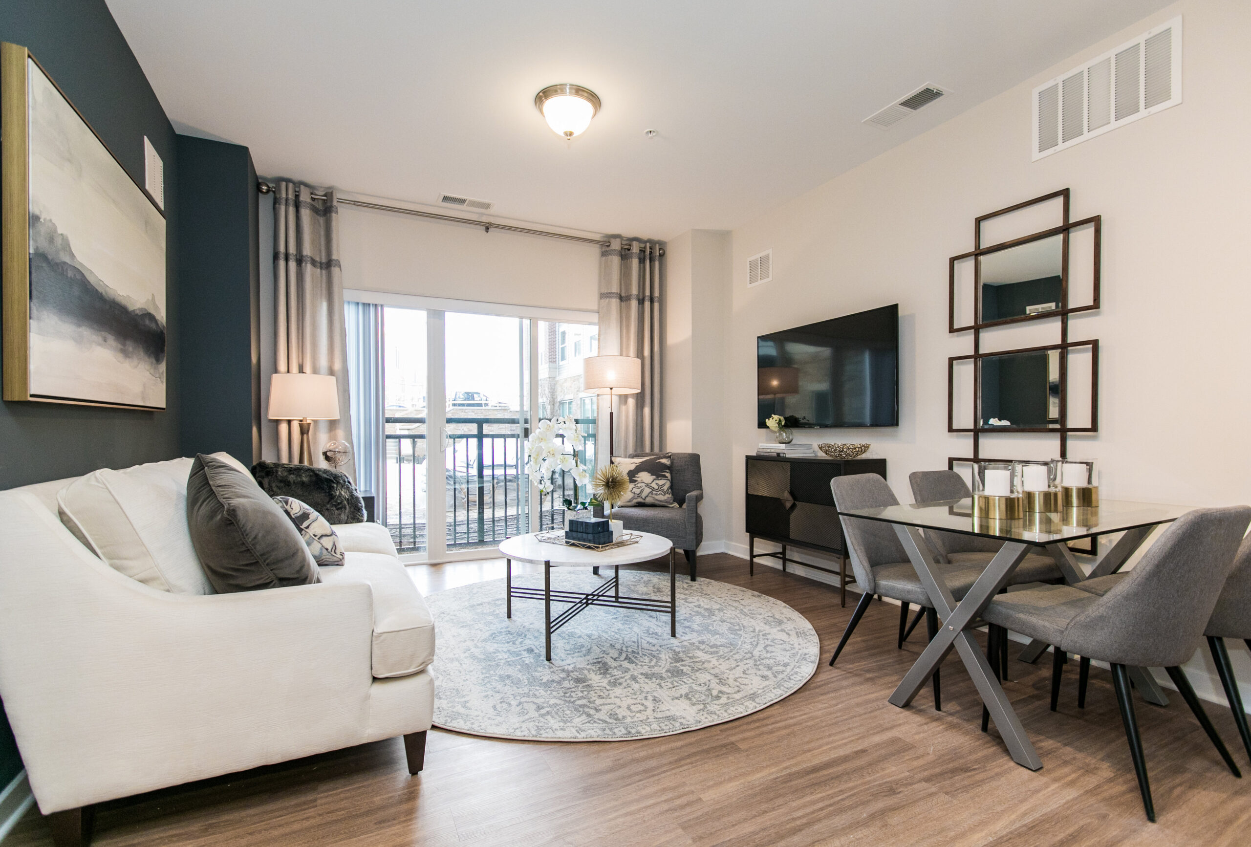 View More: https://tpoz.pass.us/dolben