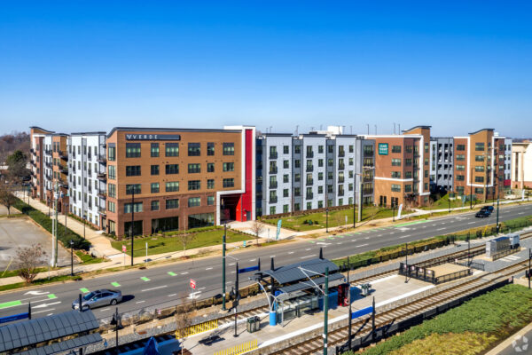 8320-University-Executive-Park-Dr-Charlotte-NC-Building-Photo-3-LargeHighDefinition